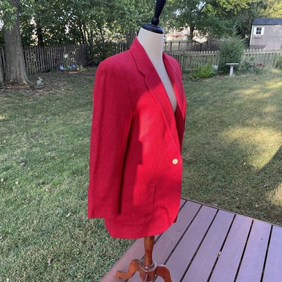 Vintage Ellen Tracy Red Silk Blazer Size 10 With Pockets & Button Details - Picture 2 of 13
